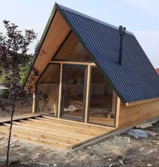 Cabana stil A Frame si casa din structura de lemn de vanzare