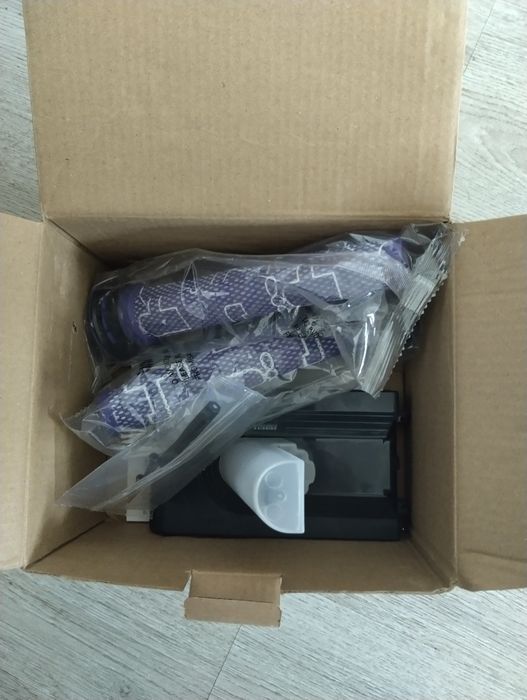 Акумулаторна батерия за прахосмукачка Dyson V8 SV10 21.6V 6000mAh