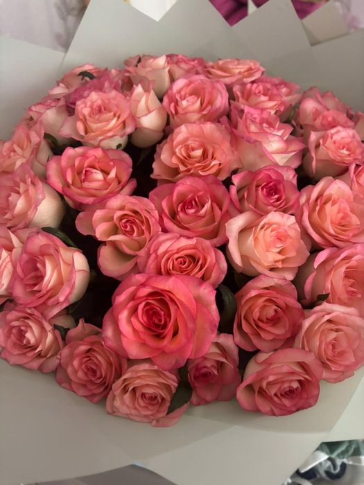 Бугин келген букеттер