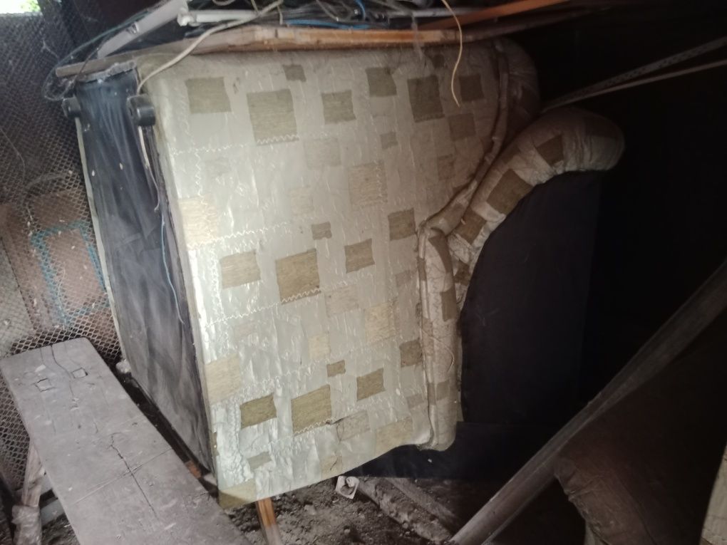 Диван с креслом угловой