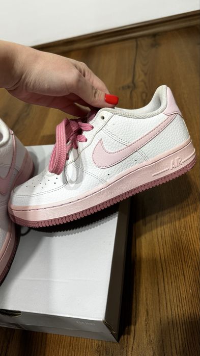 Adidasi Nike Air Force 1