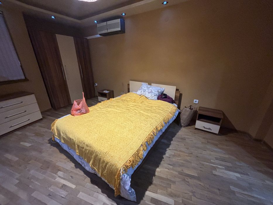 Спалня 160/200 + 2 броя нощно шкафче