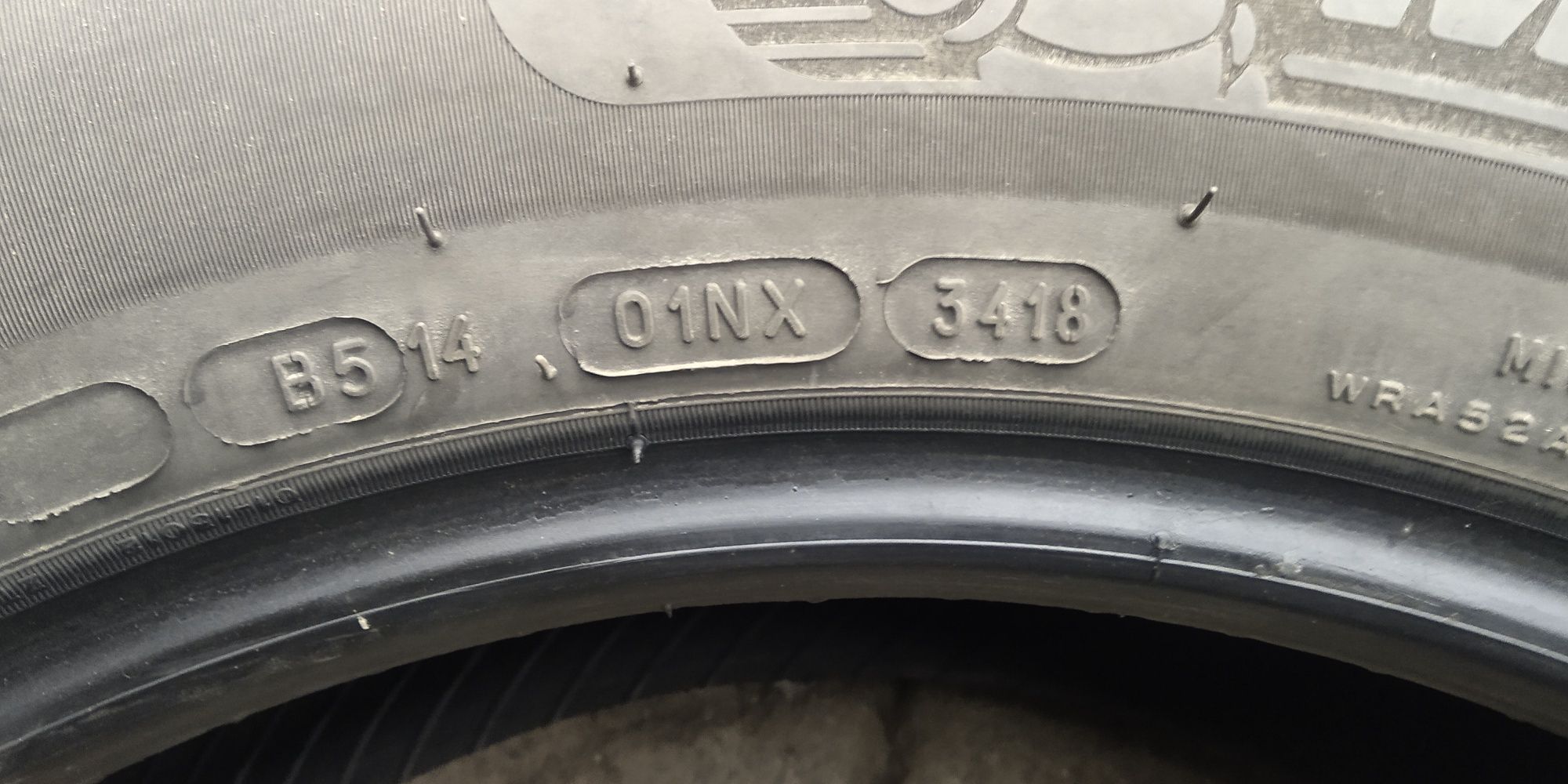 Гуми зимни 18цола-225/60-1бр.-65лв."MICHELIN"