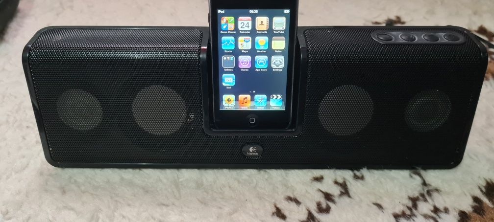 Vând Apple iPod touch