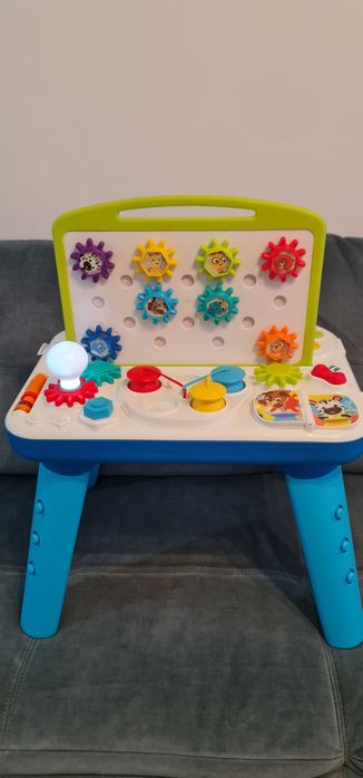 Centru activitati Baby Einstein curiosity table