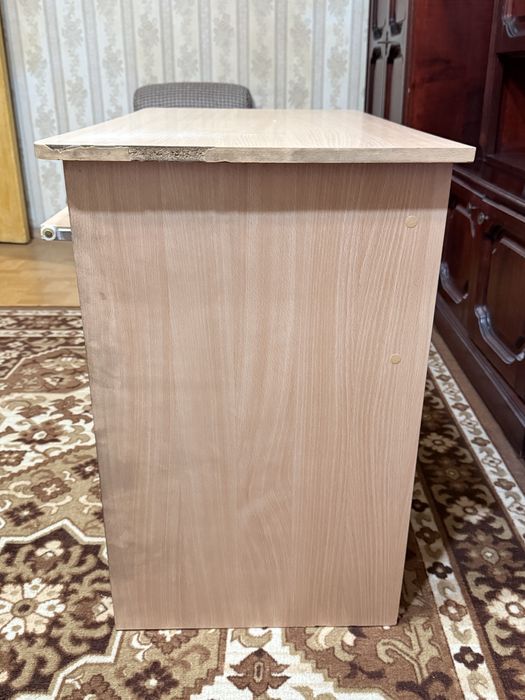 Стол письменный/рабочий