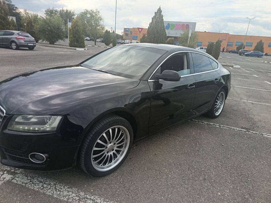 Audi A5 sportback Pre facelift  2.0 tdi manual