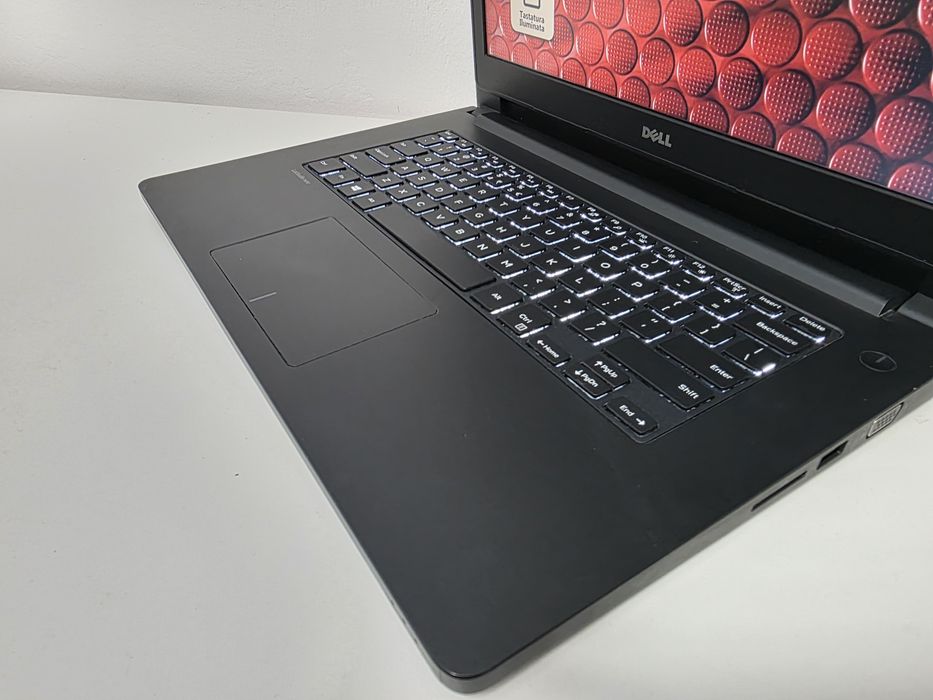 Laptop DELL PRO 14 i3 256ssd 14 FullHD baterie NOUA GARANTIE