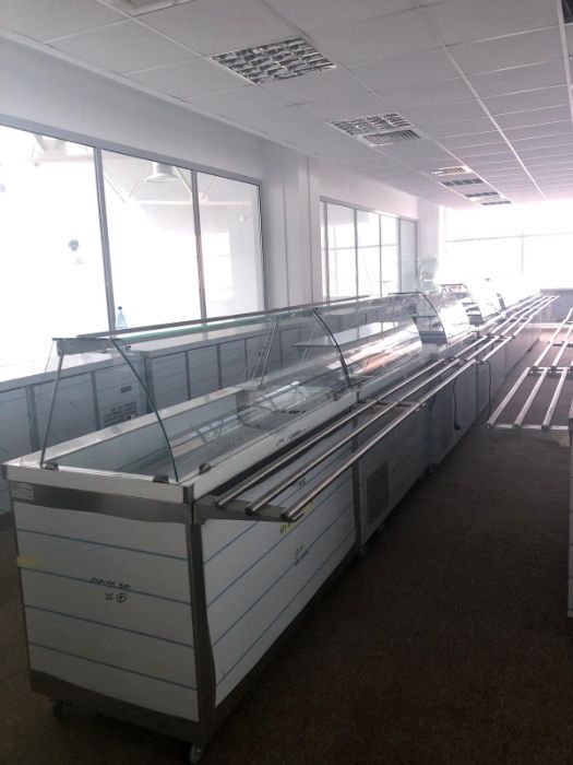 Linii de autoservire Vitrine calde reci