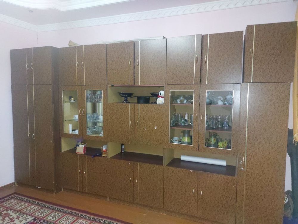 Старый сервант сатылады