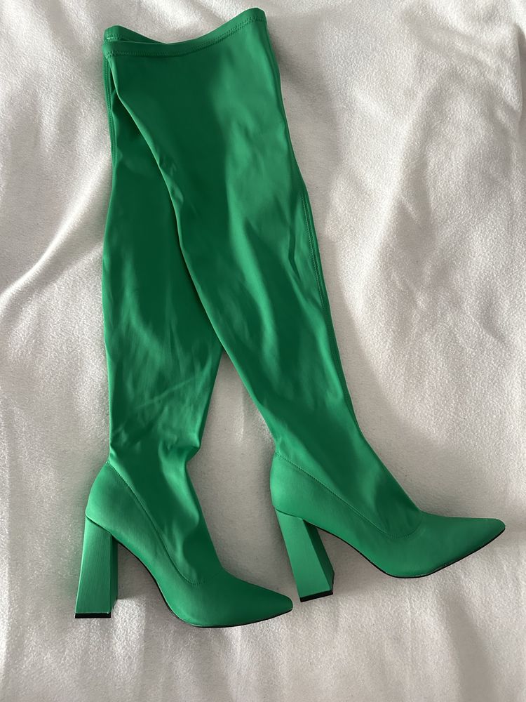 Уникални Чизми В Зелено