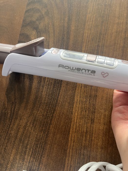 Ondulator Rowenta Precious Curls cu clapeta