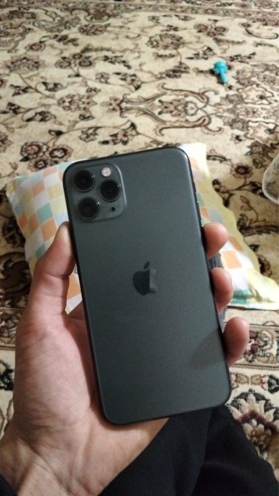 Iphone 11 pro 256 сатыллдаы 120000 мын