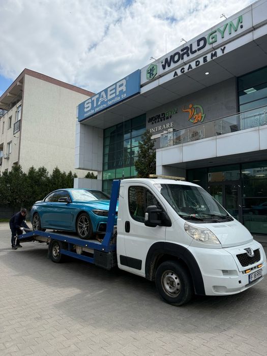 Platforma tractări asistenta rutiera