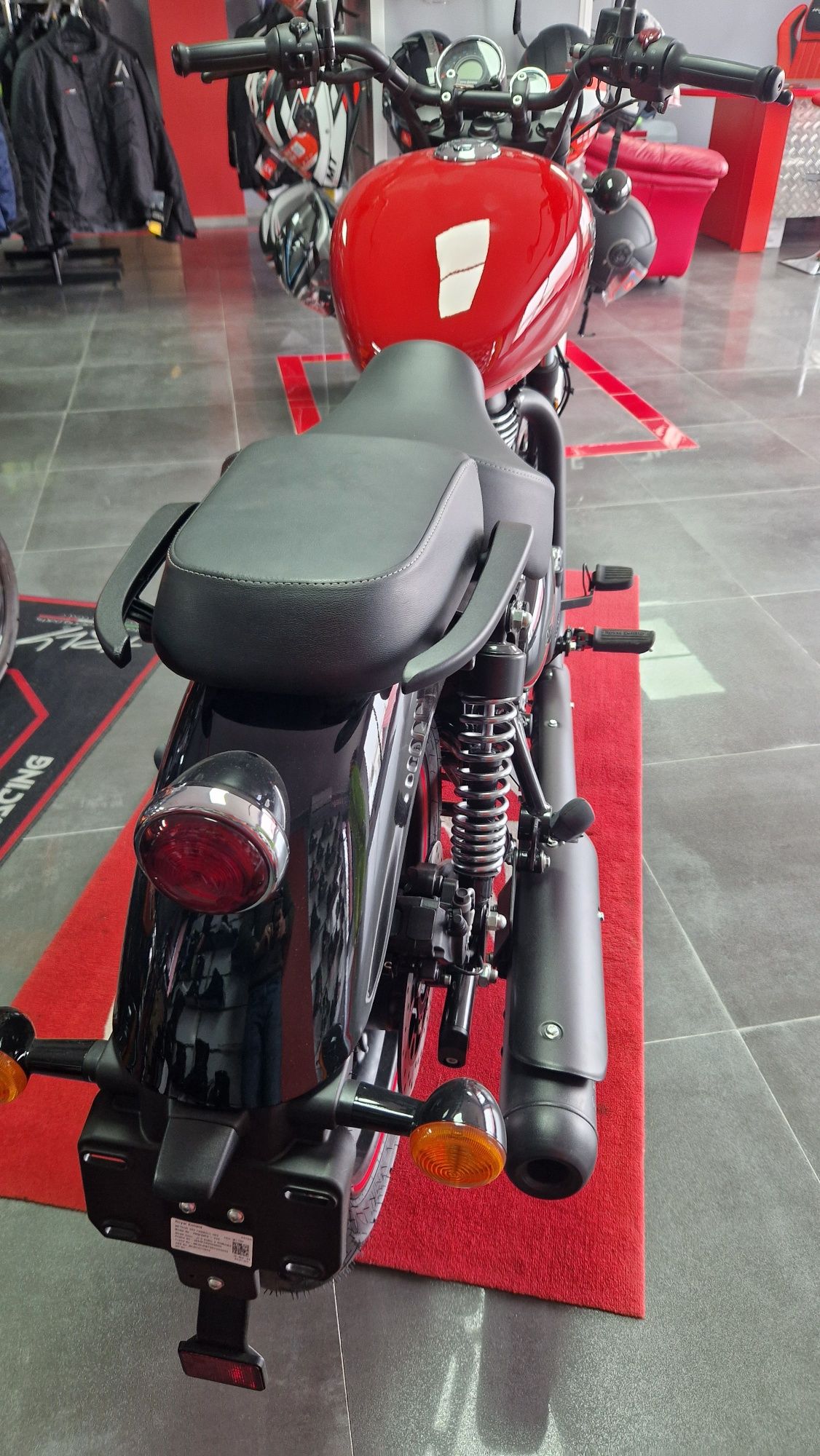 Royal Enfield Meteor 350 Abs NOU RATE  2024