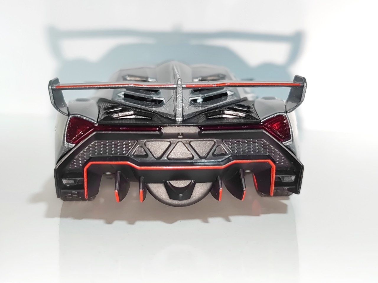 Lamborghini Veneno железная машинка масштабная модель - Доставка