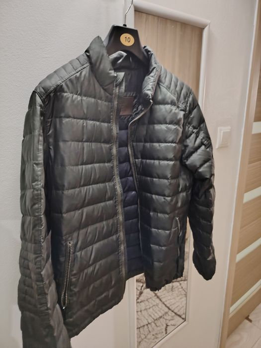 Geaca  unisex  Massimo Dutti mărimea M - originala