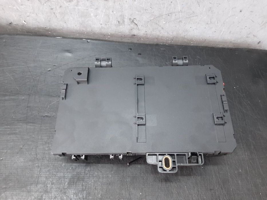 Panou sigurante opel astra h a04 13206762