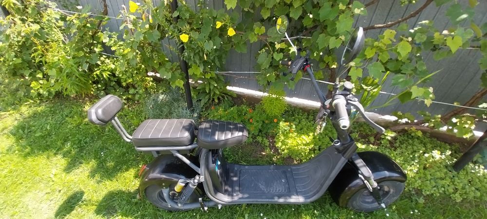 Vând scuter electric