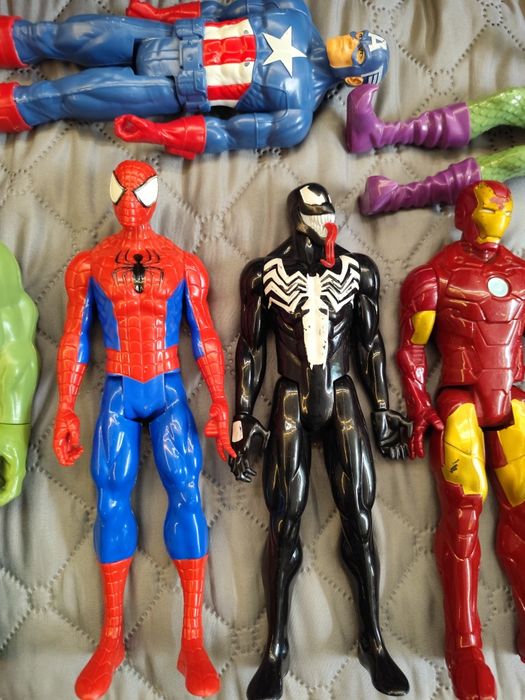 Екшън фигури героите на Марвел