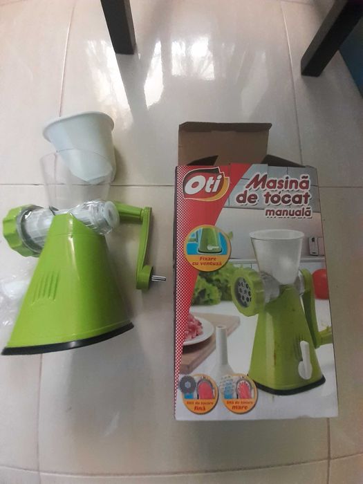 Mașina de tocat manuală nou