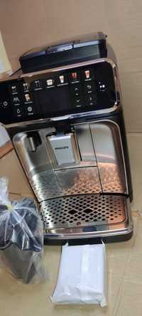 Espressor Philips seria 5500 IceCoffe