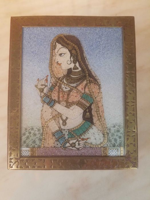 Шкатулка из дерева . НОВАЯ