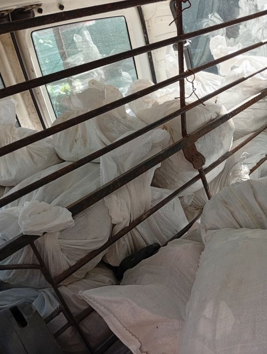 Debarasari moloz pret negociabil