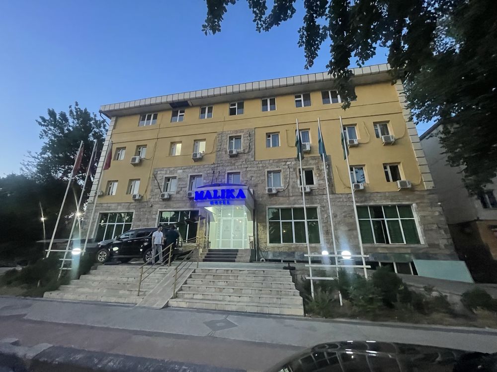 Нежилое помещение 1-я линия / Noturar uchun joy 250 m2.   1-chi qator