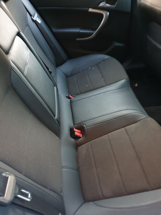 Opel Insignia 1.6 benzina/euro 5/VOLAN DREAPTA