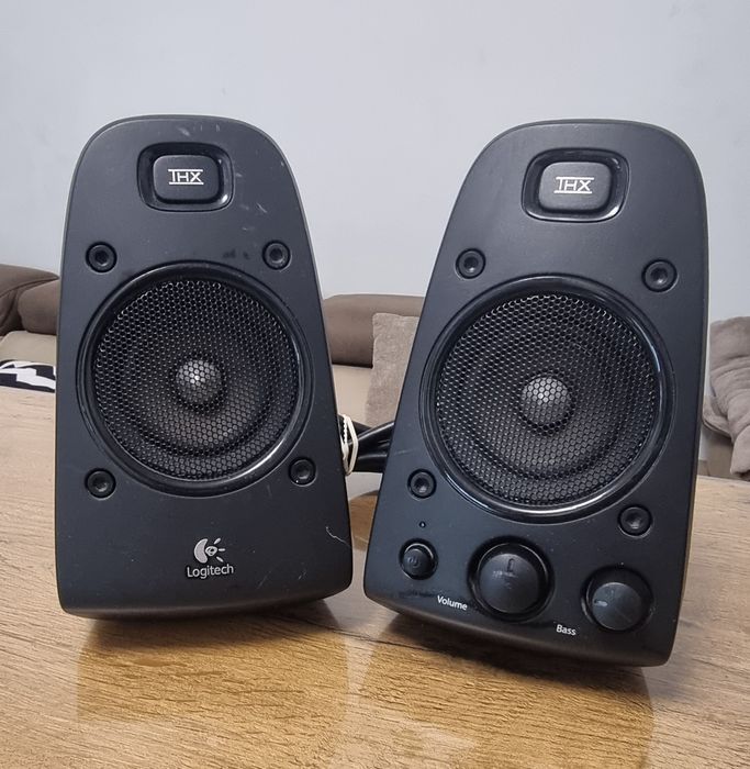 Буфер с колонки Logitech