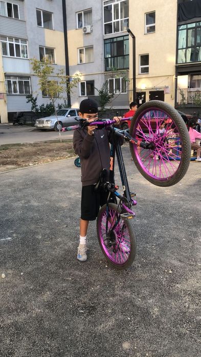 Велосипед кунгма механический тормоза 8скоростеи