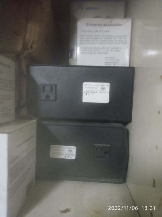 Vând 220v la 110v convertor