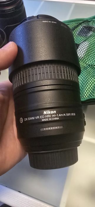 Pachet Nikon 5600 plus 4 obiective si trepied