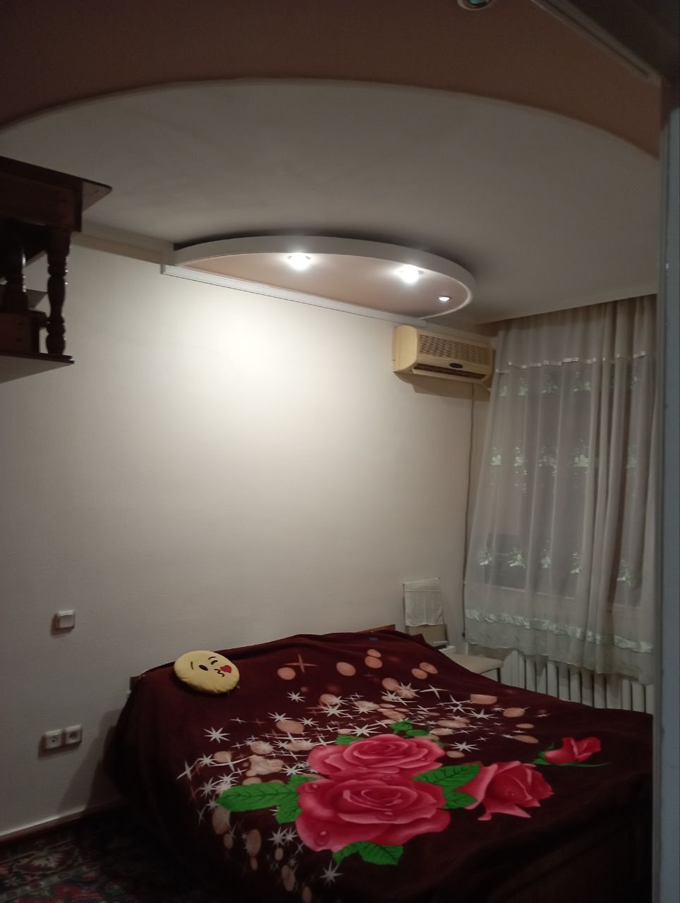 Olmazor tuman Qora qamish 2/4 da 4xonali kvartira sotiladi