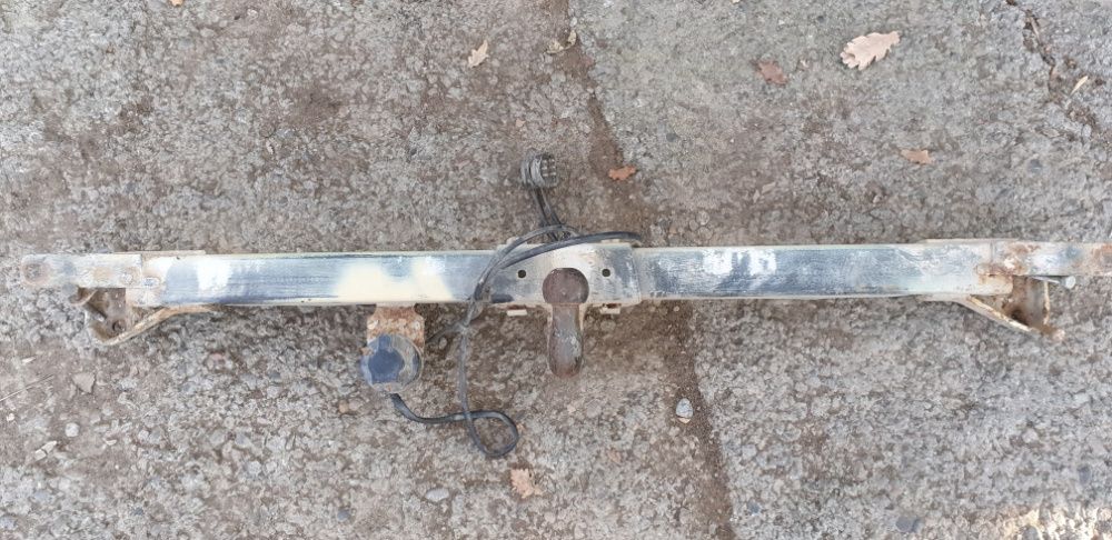 Фаркоп, буксирное устройство от мерседеса, подходит для Москвичей,Волг