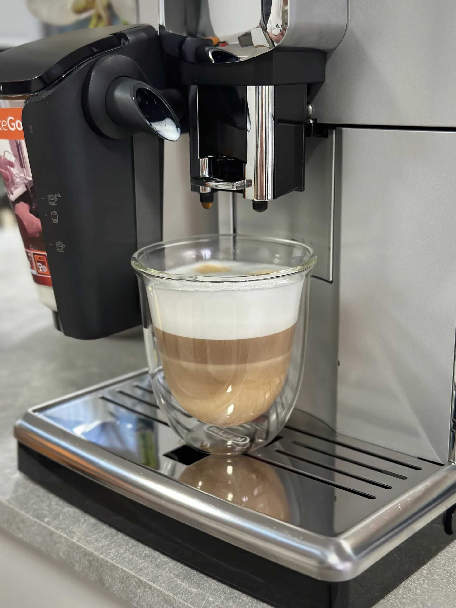 Кафемашина PHILIPS Latte Go EP5333