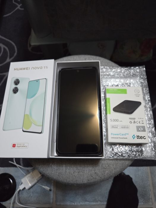 Huawei nova 11 i