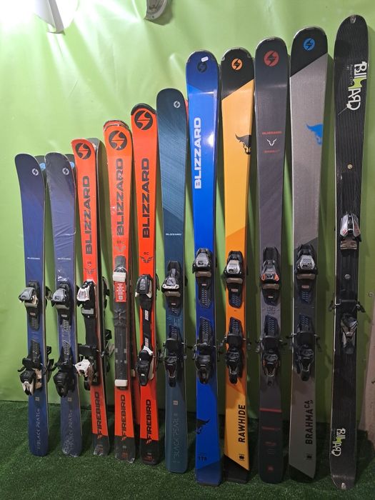 Ски по договариане