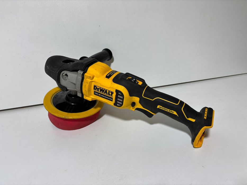 Masina de polisat șlefuit dewalt DCM849