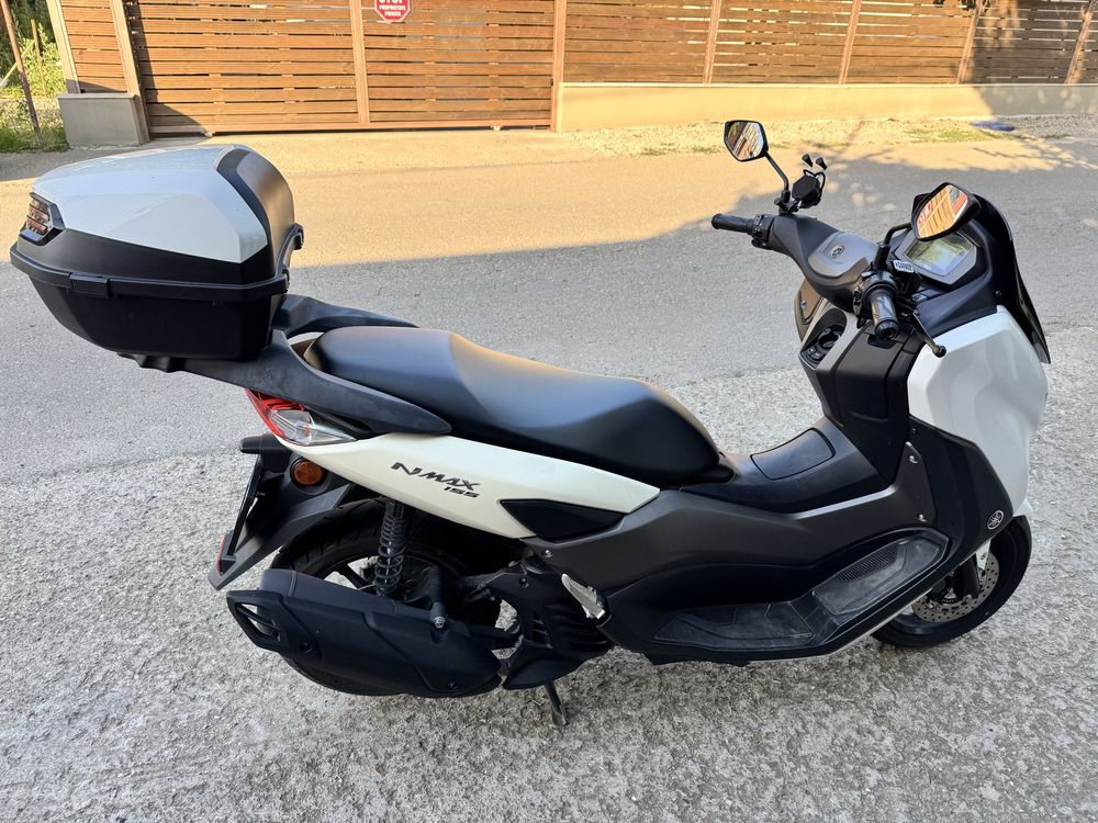Yamaha Nmax 155.