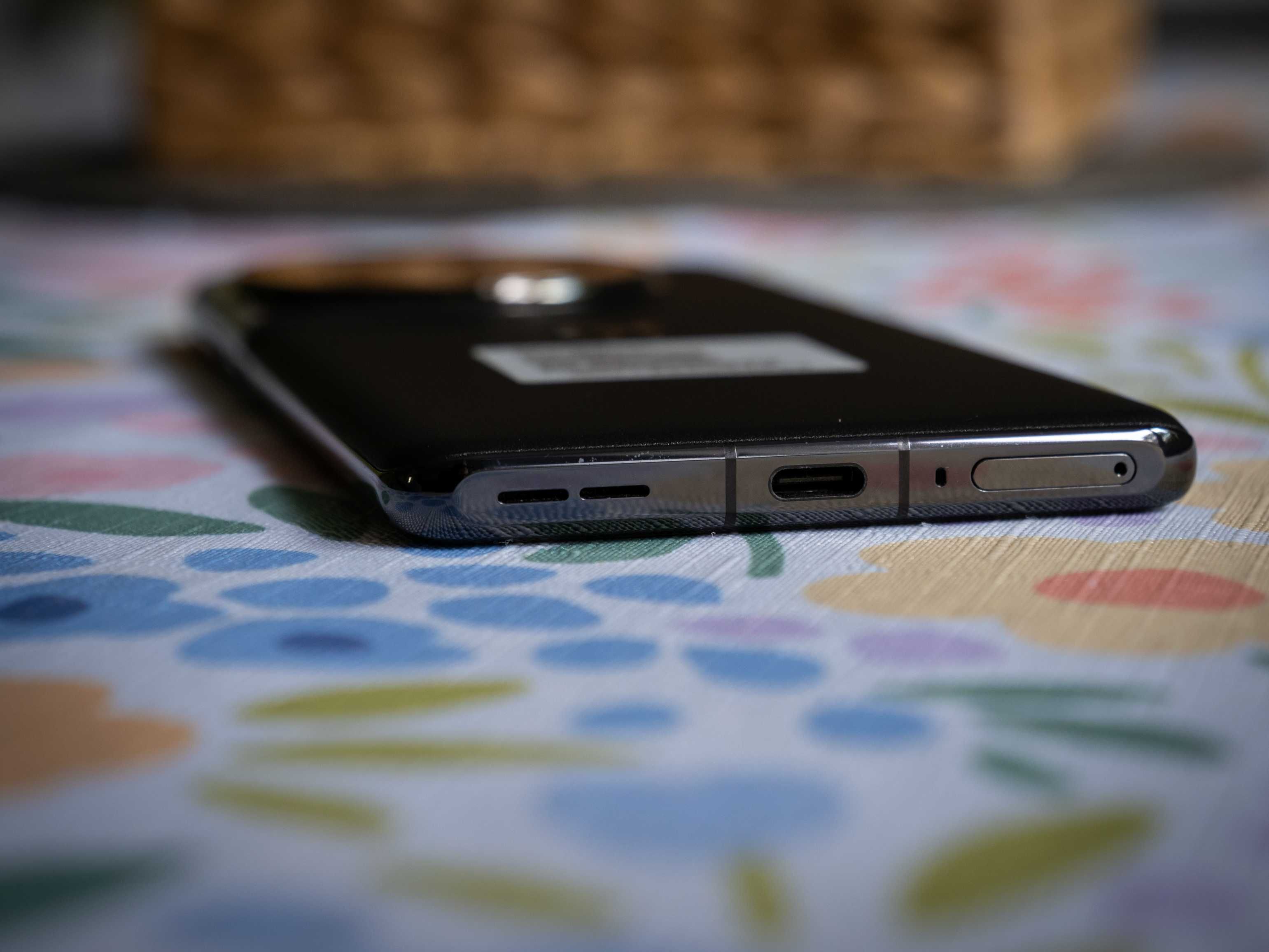 Oneplus 12 16/512GB пълен комплект с аксесоари
