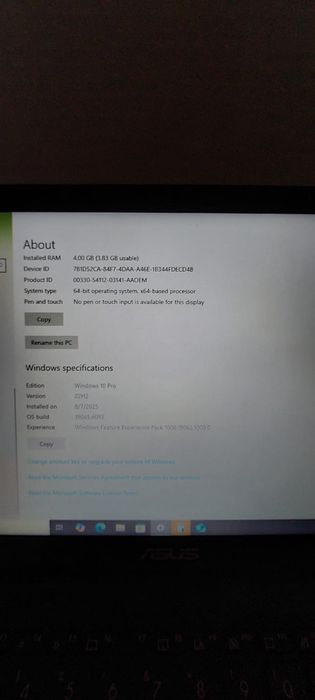 Laptop Asus E410Mdiagonala14”