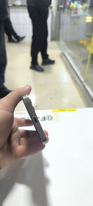 IPhone 15 Pro Max SOTILADI