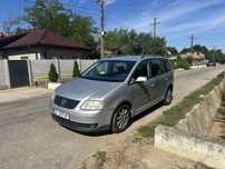 Volkswagen Touran 2.0 tdi