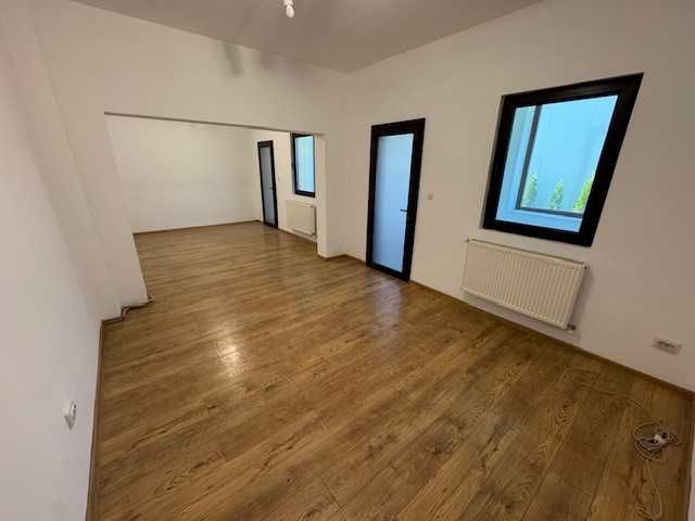 Spatiu comercial ultracentral  aprox 200 mp