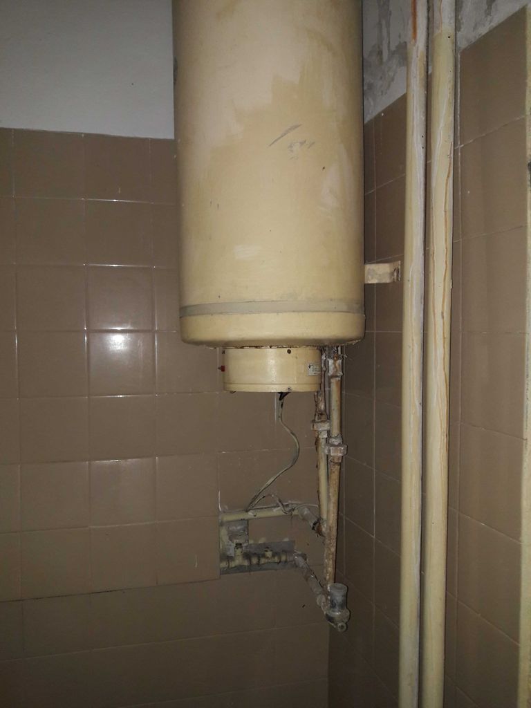 Продава се Едностаен апартамент в Габрово, Русевци - 46 кв.м за 577 €/кв.м - Снимка #11