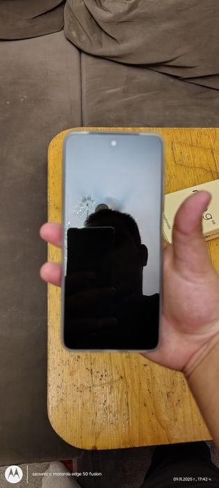 Здравейте продавам телефон  Motorola g05