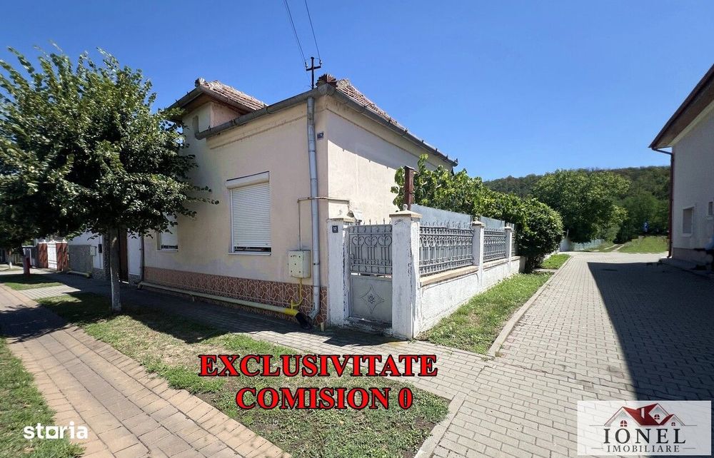 Casa de vanzare  cu  1819 mp teren in Ciugud