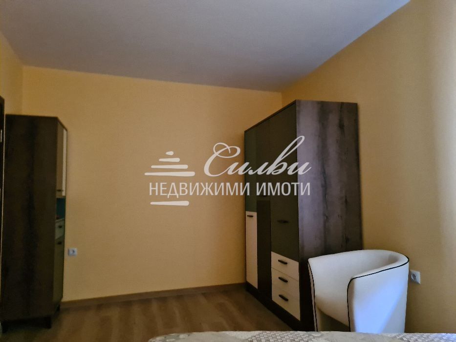 Продава се Тристаен апартамент в Шумен, Добруджански - 103 кв.м за 1367 €/кв.м - Снимка #7